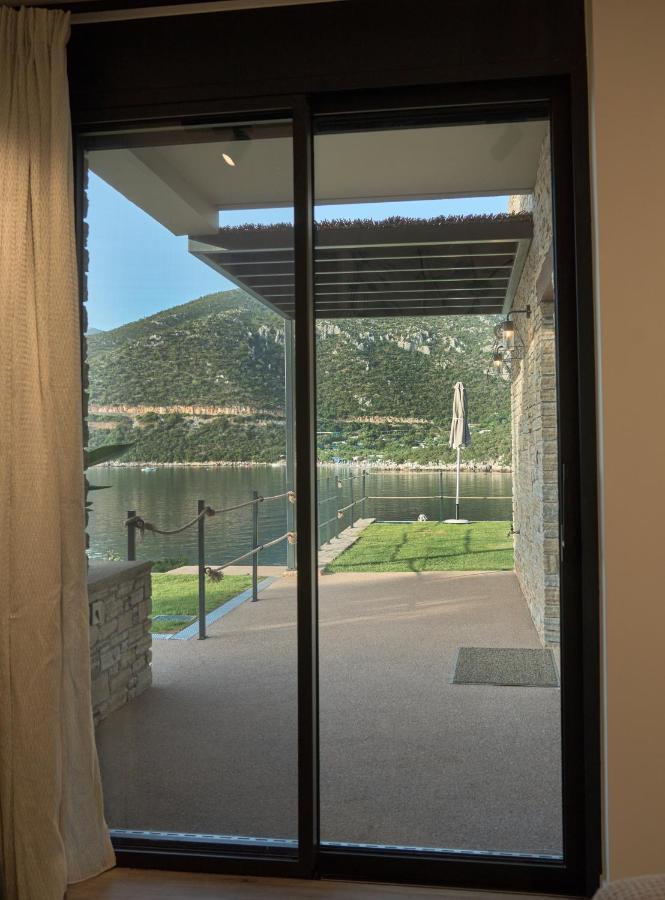 Into The Blue Suites Arkadiko Chorio Exterior foto